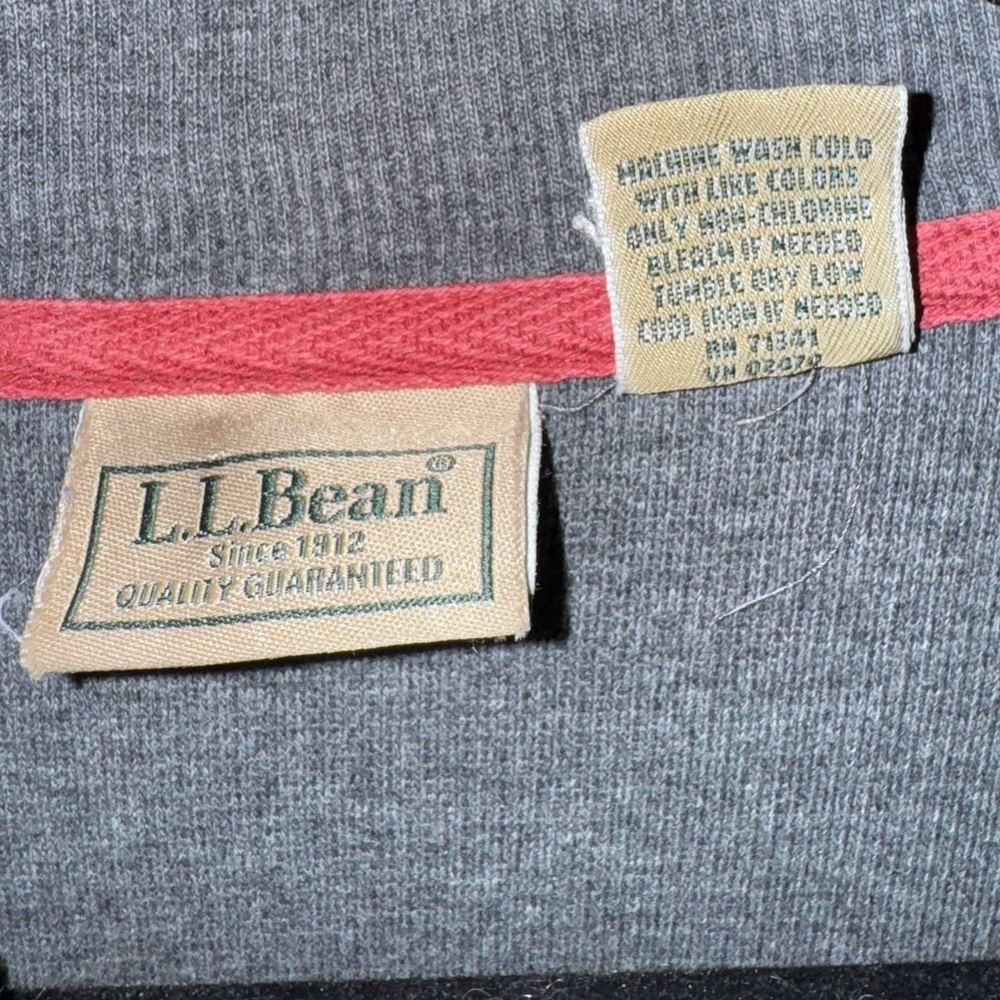 L.L. Bean Men’s Gray Henley Long Sleeve Shirt XL - Picture 9 of 9